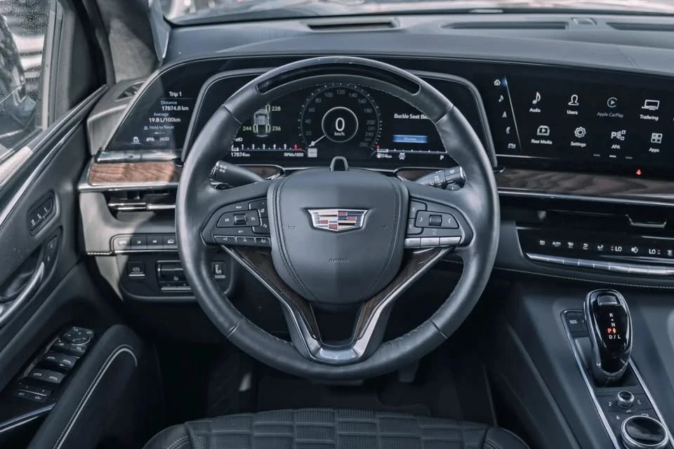 2023 Cadillac Escalade 5th Gen - Image 7 of 14