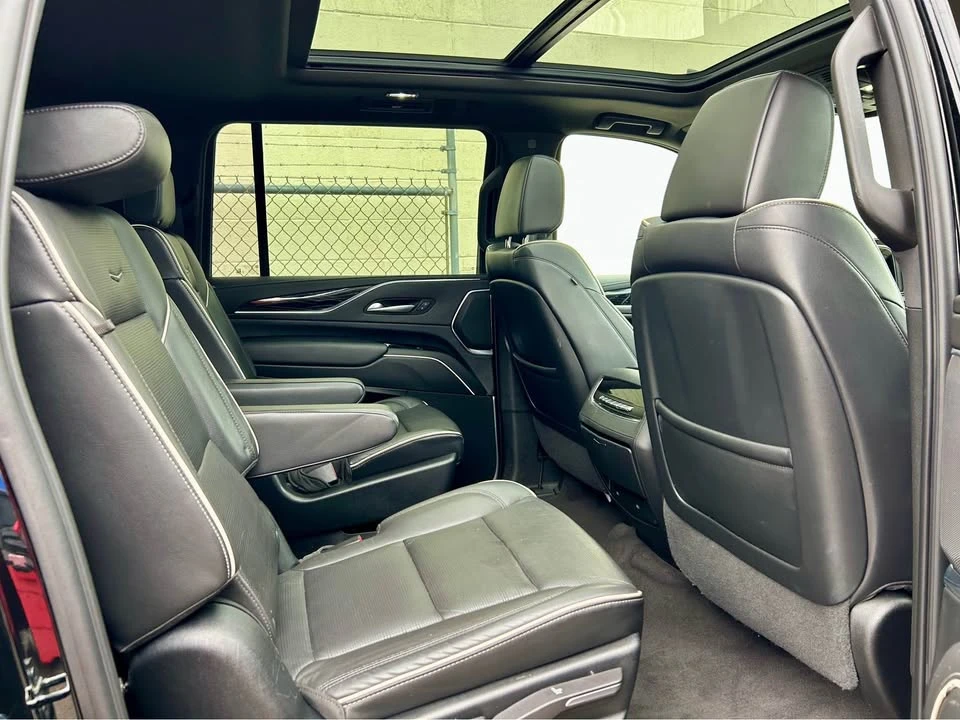 2023 Cadillac Escalade 5th Gen - Image 4 of 5
