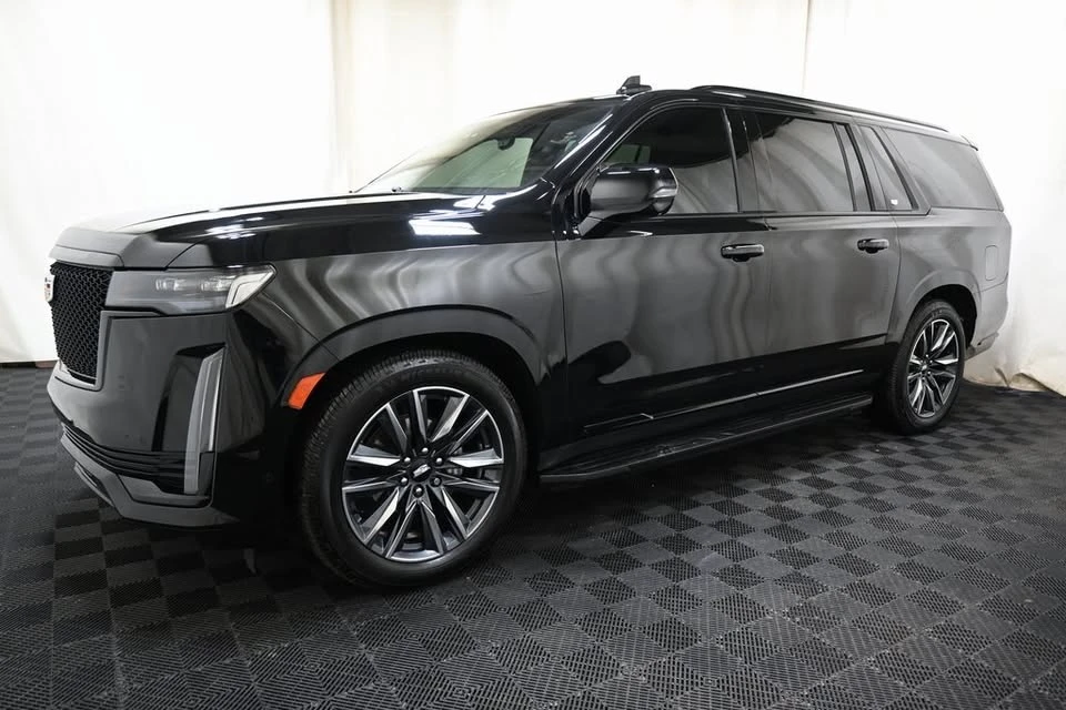 2023 Cadillac Escalade 5th Gen - Image 6 of 19
