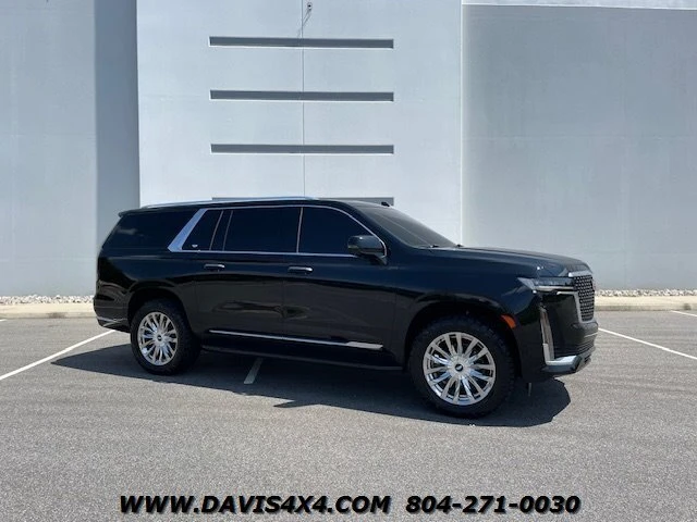 2023 Cadillac Escalade 5th Gen - Image 4 of 20