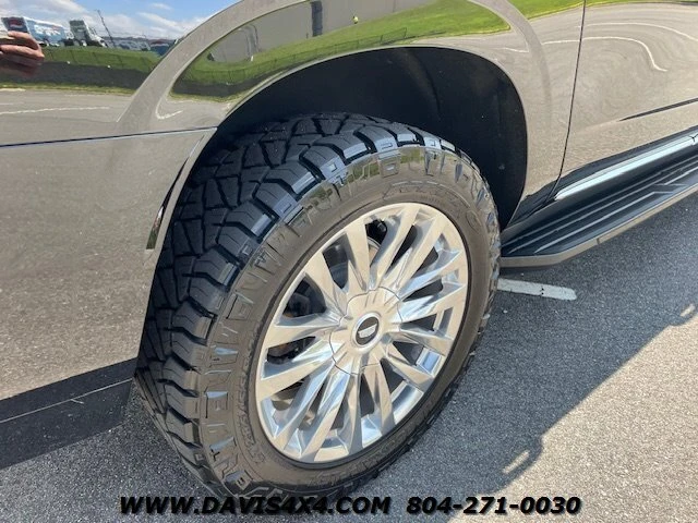 2023 Cadillac Escalade 5th Gen - Image 6 of 20