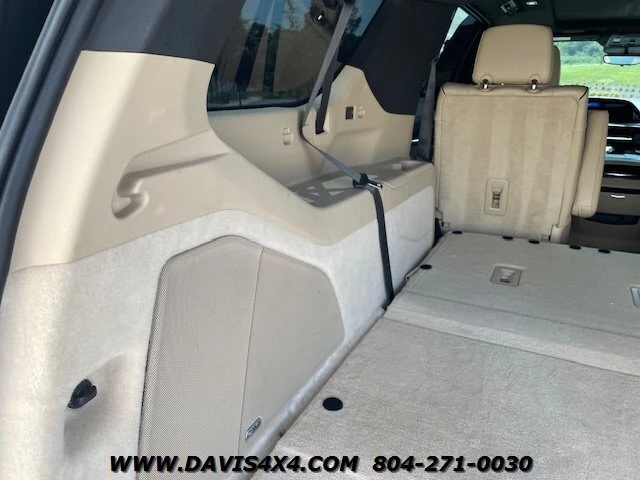 2023 Cadillac Escalade 5th Gen - Image 13 of 20