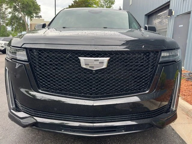 2023 Cadillac Escalade 5th Gen - Image 2 of 20