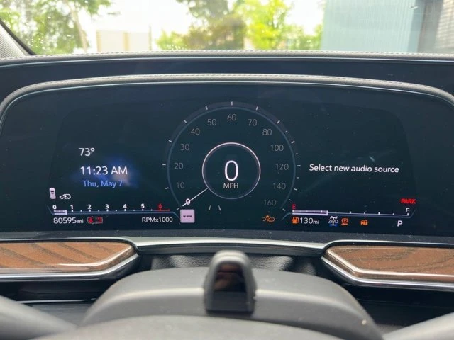 2023 Cadillac Escalade 5th Gen - Image 15 of 20