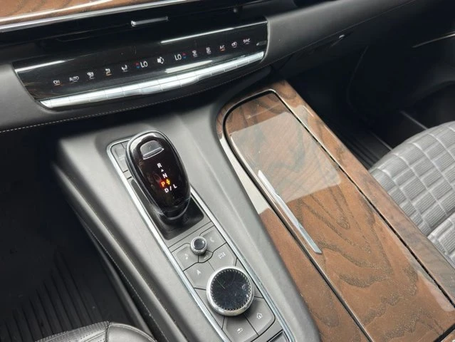 2023 Cadillac Escalade 5th Gen - Image 17 of 20