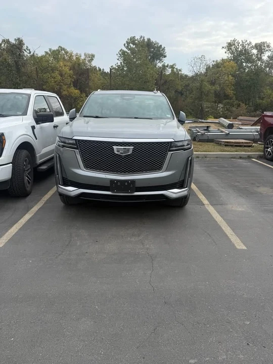 2023 Cadillac Escalade 5th Gen - Image 3 of 6