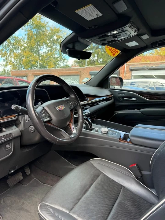 2023 Cadillac Escalade 5th Gen - Image 4 of 15