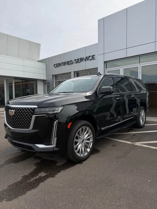 2023 Cadillac Escalade 5th Gen - Image 4 of 7