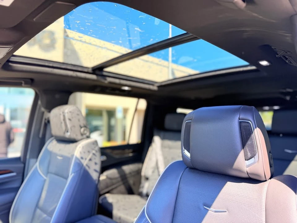 2023 Cadillac Escalade 5th Gen - Image 16 of 20