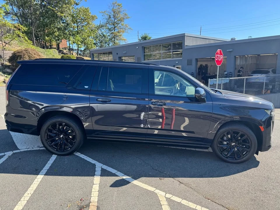 2023 Cadillac Escalade 5th Gen - Image 6 of 19