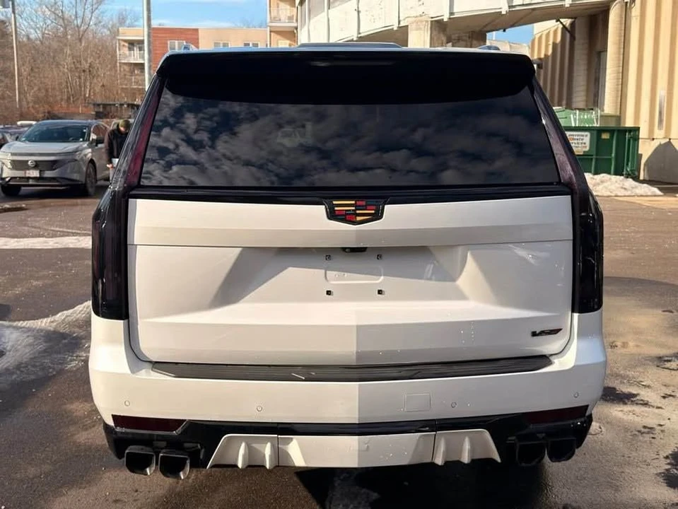 2023 Cadillac Escalade-V 5th Gen - Image 7 of 20