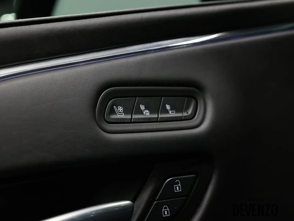 2023 Cadillac Escalade-V 5th Gen - Image 10 of 19
