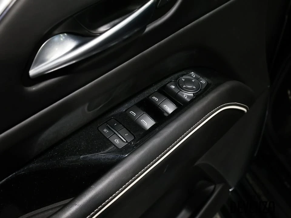 2023 Cadillac Escalade-V 5th Gen - Image 11 of 19
