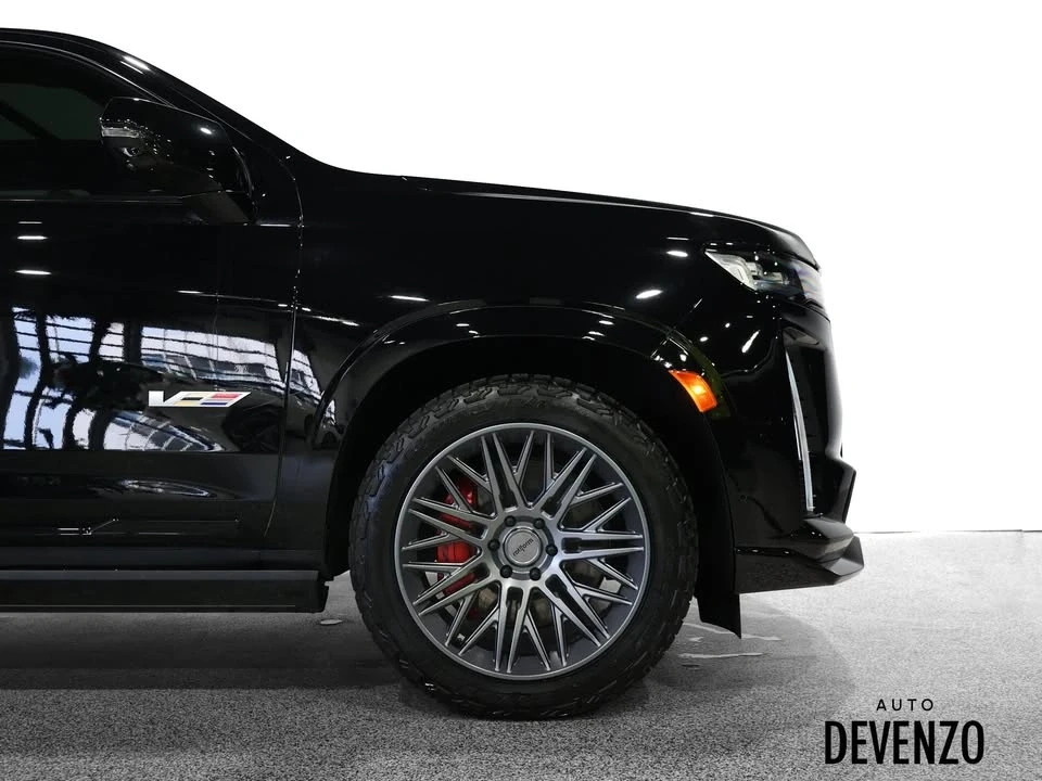 2023 Cadillac Escalade-V 5th Gen - Image 4 of 19