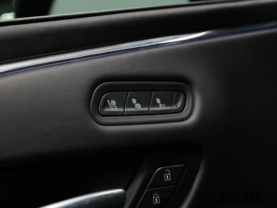 2023 Cadillac Escalade-V 5th Gen - Image 11 of 20