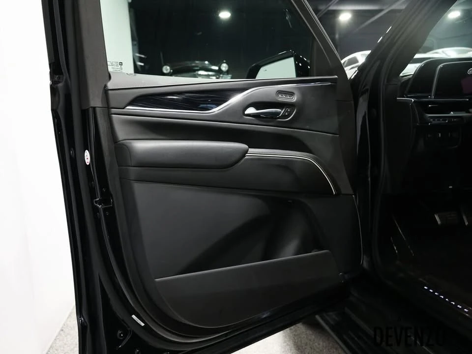 2023 Cadillac Escalade-V 5th Gen - Image 10 of 20