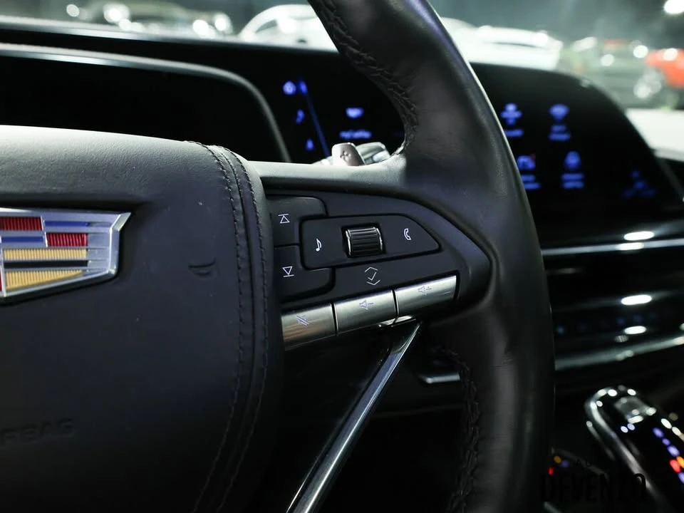 2023 Cadillac Escalade-V 5th Gen - Image 18 of 20