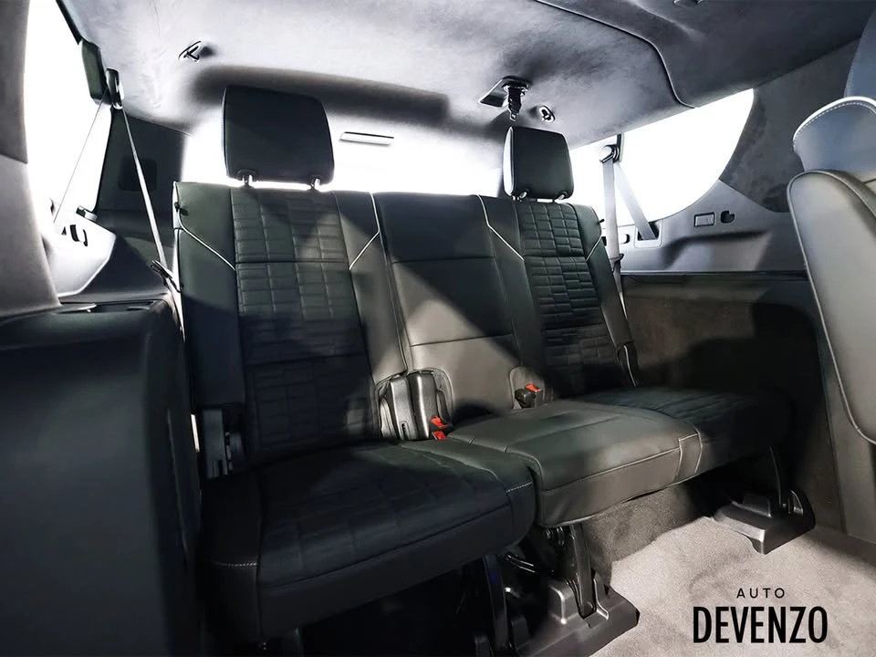 2023 Cadillac Escalade-V 5th Gen - Image 10 of 17