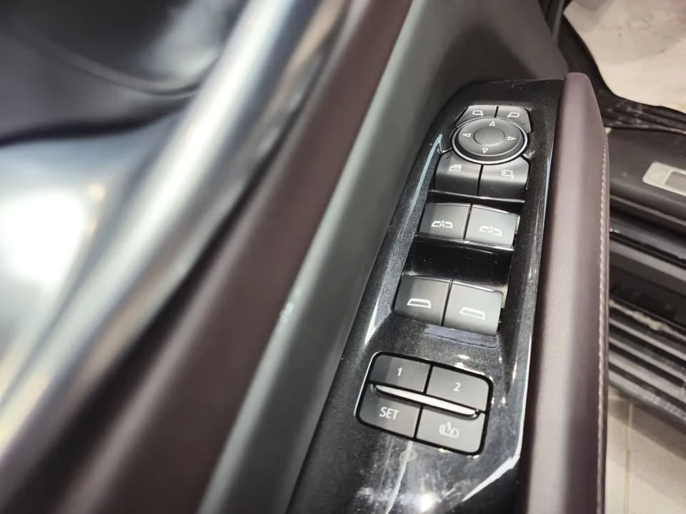 2023 Cadillac Escalade-V 5th Gen - Image 8 of 20