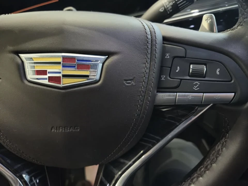 2023 Cadillac Escalade-V 5th Gen - Image 11 of 20