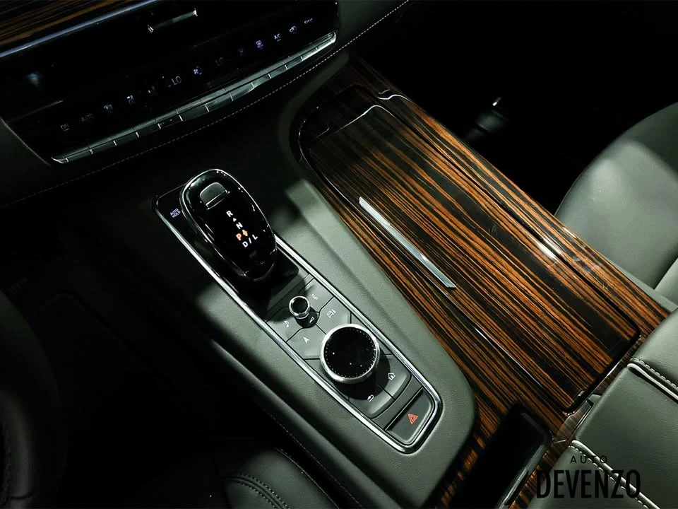 2023 Cadillac Escalade 5th Gen - Image 17 of 17