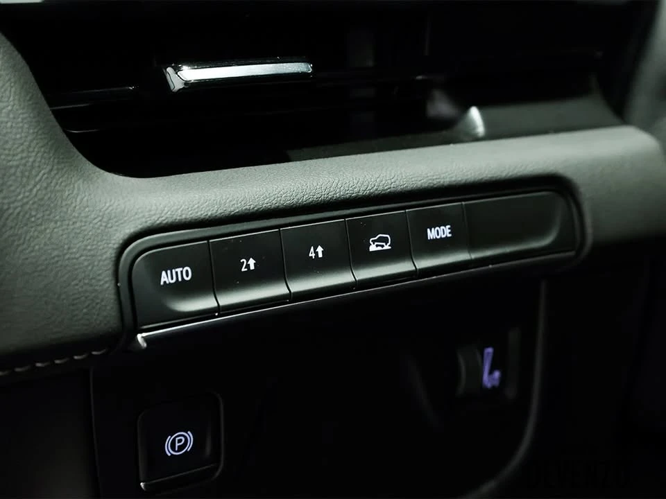 2023 Cadillac Escalade 5th Gen - Image 12 of 17