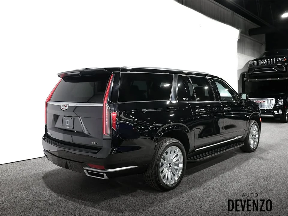 2023 Cadillac Escalade 5th Gen - Image 2 of 17