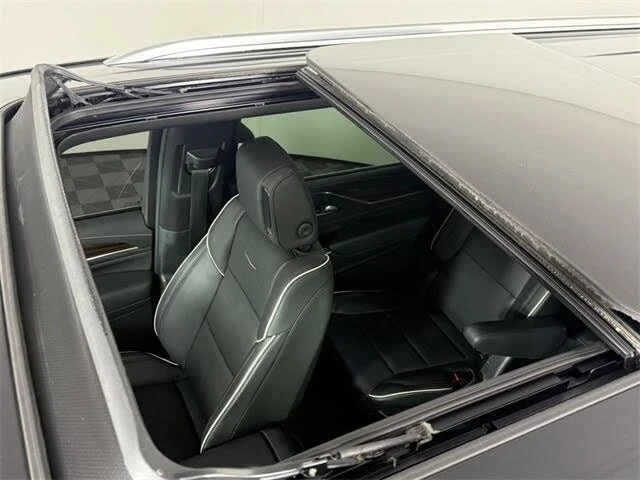 2023 Cadillac Escalade 5th Gen - Image 10 of 19