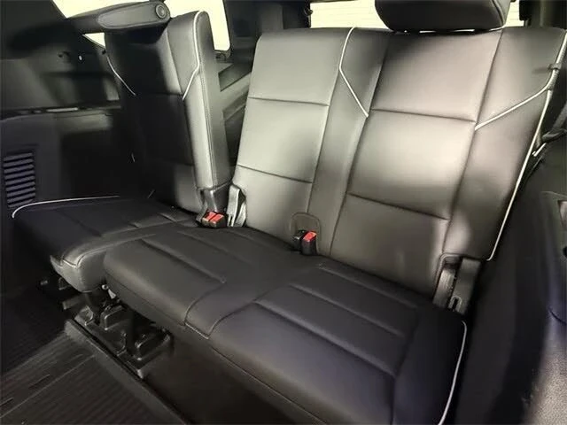 2023 Cadillac Escalade 5th Gen - Image 13 of 19