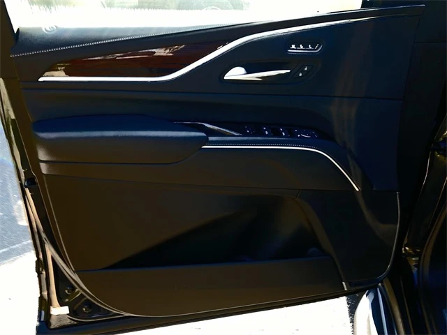 2023 Cadillac Escalade 5th Gen - Image 12 of 18