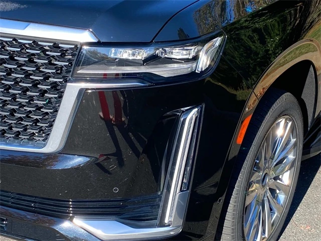 2023 Cadillac Escalade 5th Gen - Image 5 of 18