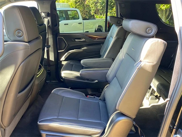 2023 Cadillac Escalade 5th Gen - Image 8 of 18