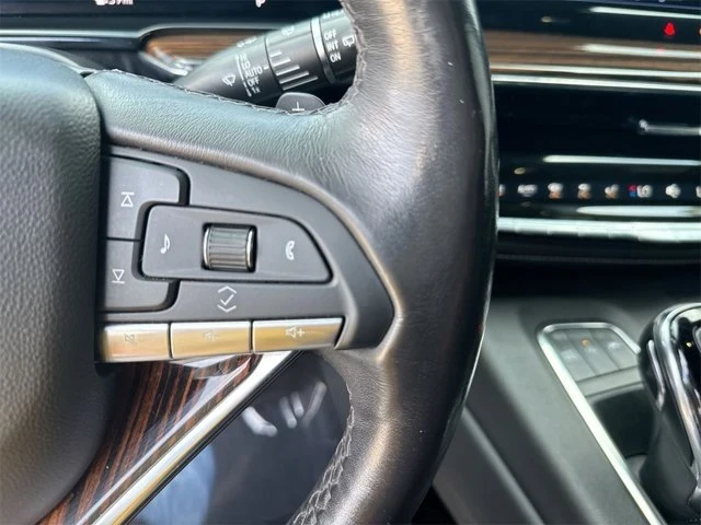2023 Cadillac Escalade 5th Gen - Image 17 of 20