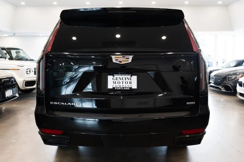 2023 Cadillac Escalade 5th Gen - Image 5 of 13