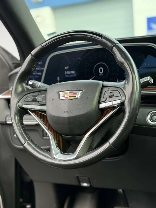 2023 Cadillac Escalade 5th Gen - Image 4 of 18