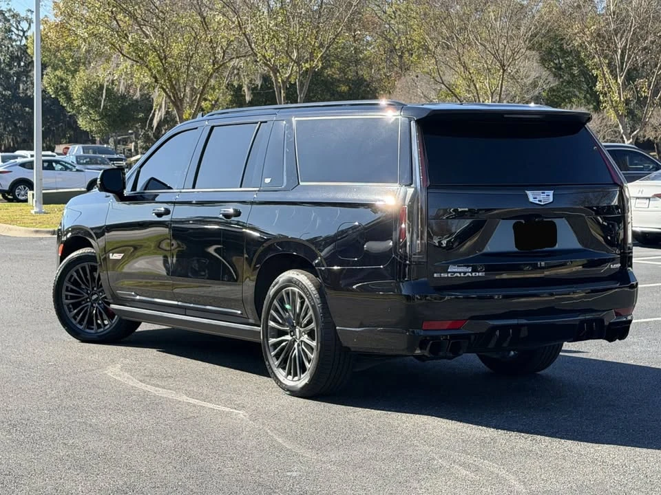 2023 Cadillac Escalade-V 5th Gen - Image 4 of 11