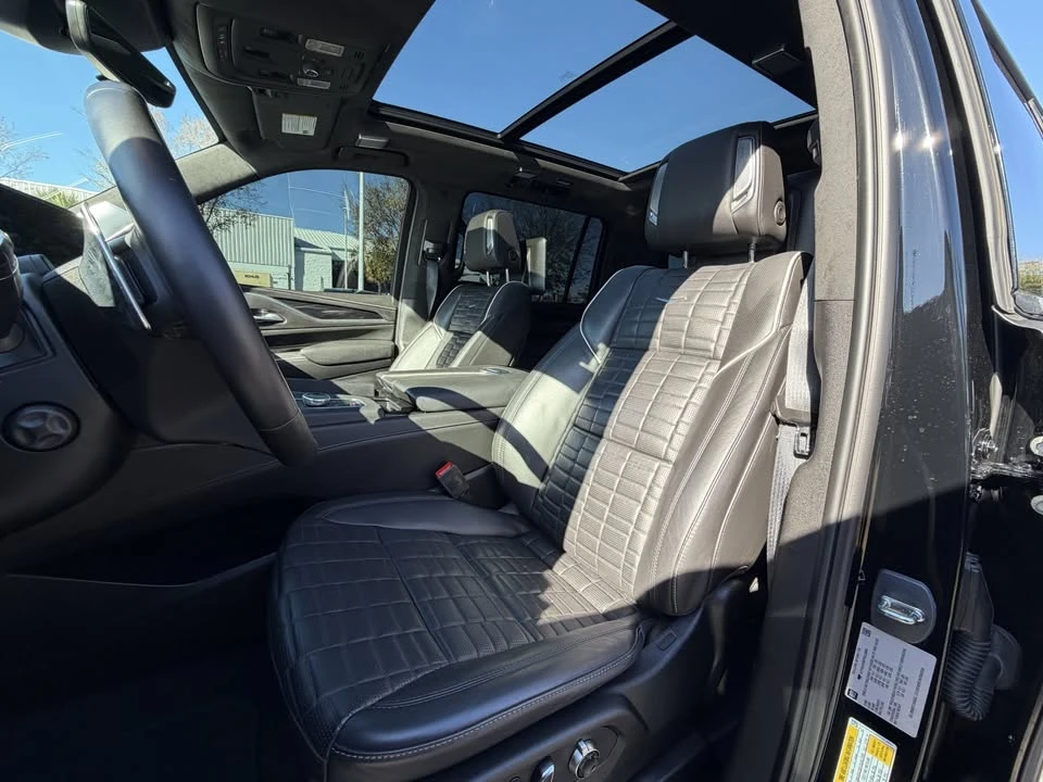 2023 Cadillac Escalade-V 5th Gen - Image 5 of 11