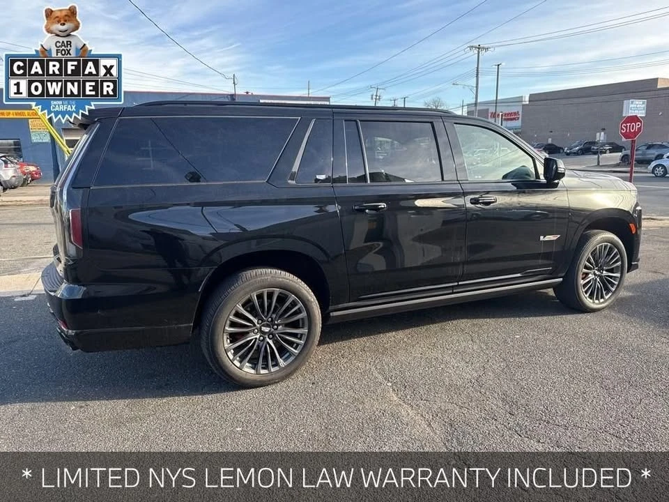 2023 Cadillac Escalade-V 5th Gen - Image 12 of 20