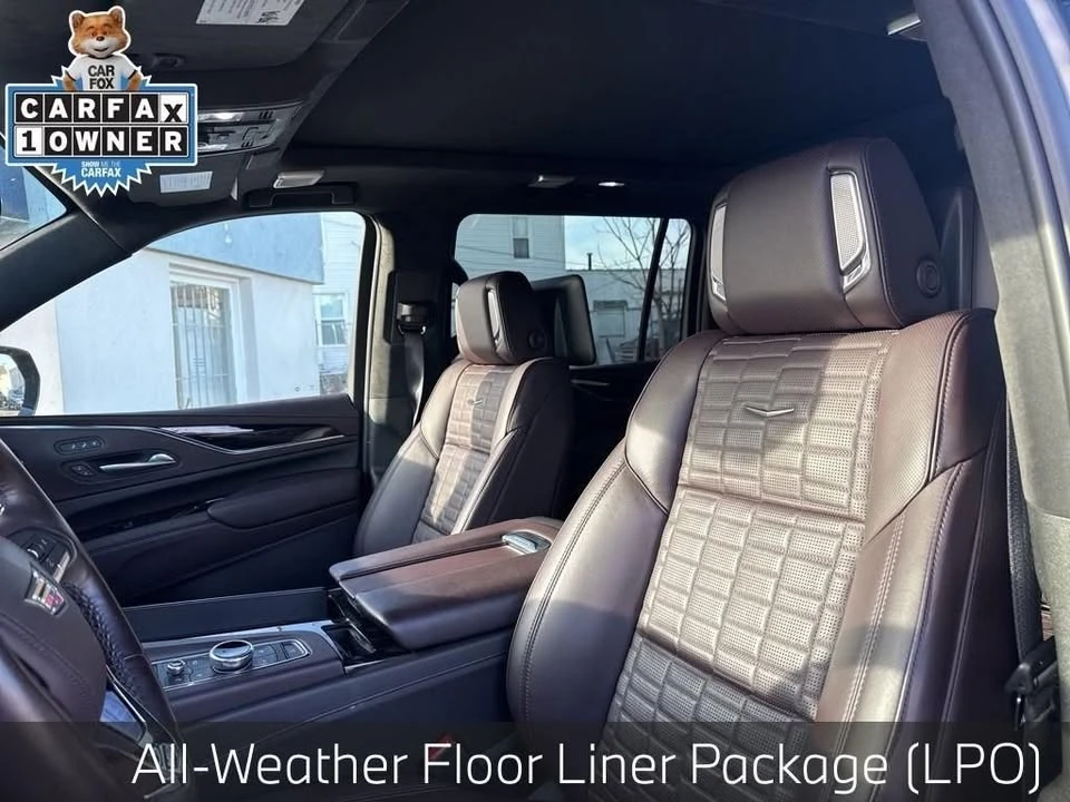 2023 Cadillac Escalade-V 5th Gen - Image 19 of 20