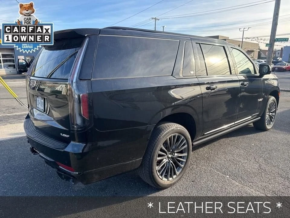 2023 Cadillac Escalade-V 5th Gen - Image 11 of 20