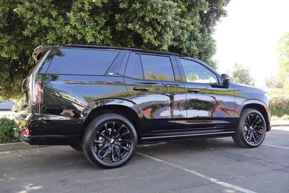 2023 Cadillac Escalade 5th Gen - Image 3 of 20