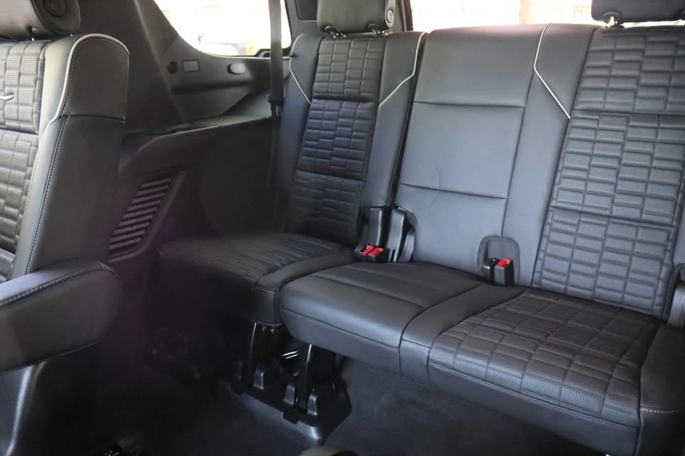 2023 Cadillac Escalade 5th Gen - Image 16 of 20