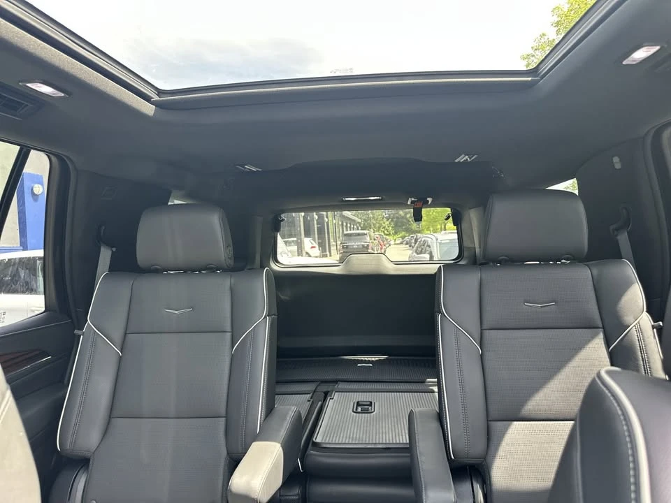 2023 Cadillac Escalade 5th Gen - Image 16 of 20