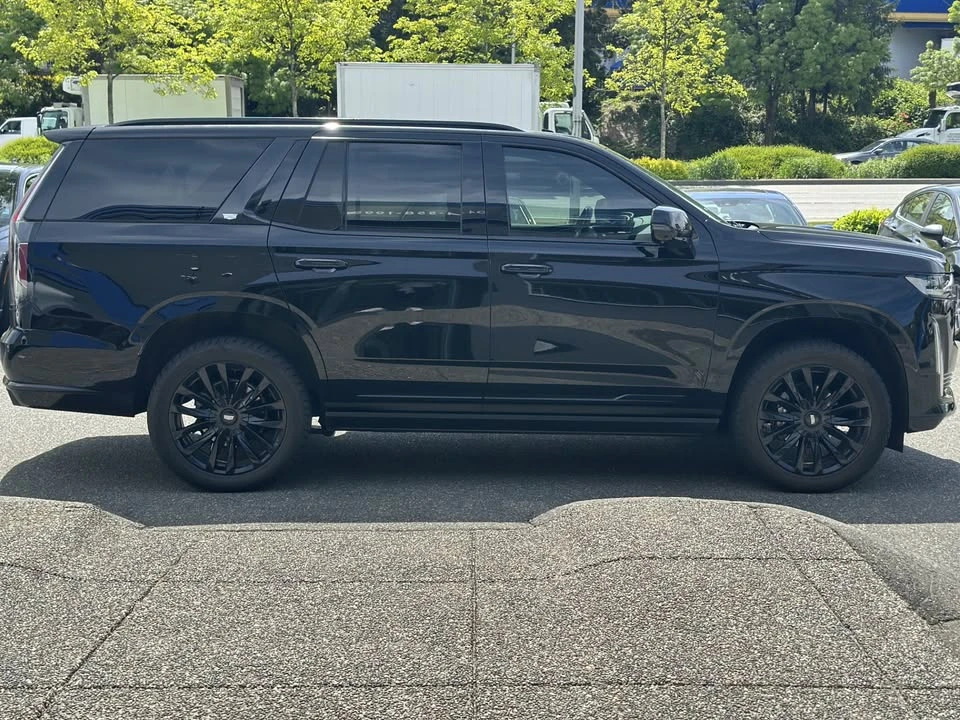 2023 Cadillac Escalade 5th Gen - Image 4 of 20