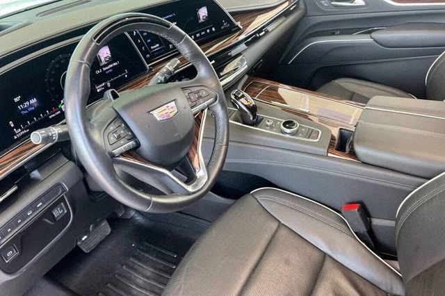 2023 Cadillac Escalade 5th Gen - Image 9 of 18