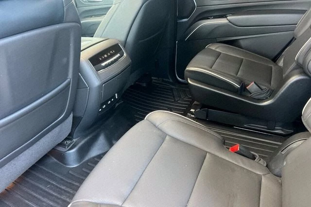 2023 Cadillac Escalade 5th Gen - Image 12 of 18