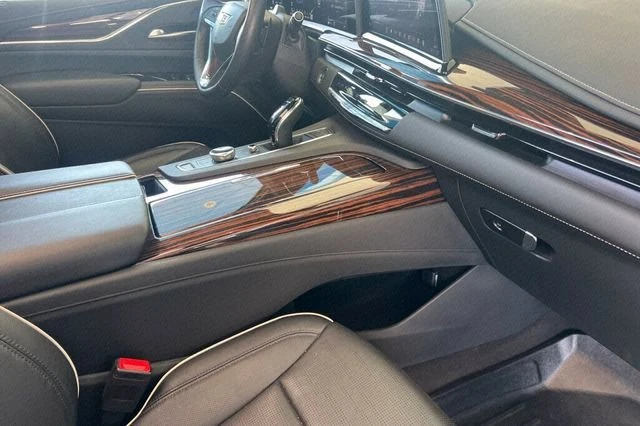 2023 Cadillac Escalade 5th Gen - Image 18 of 18