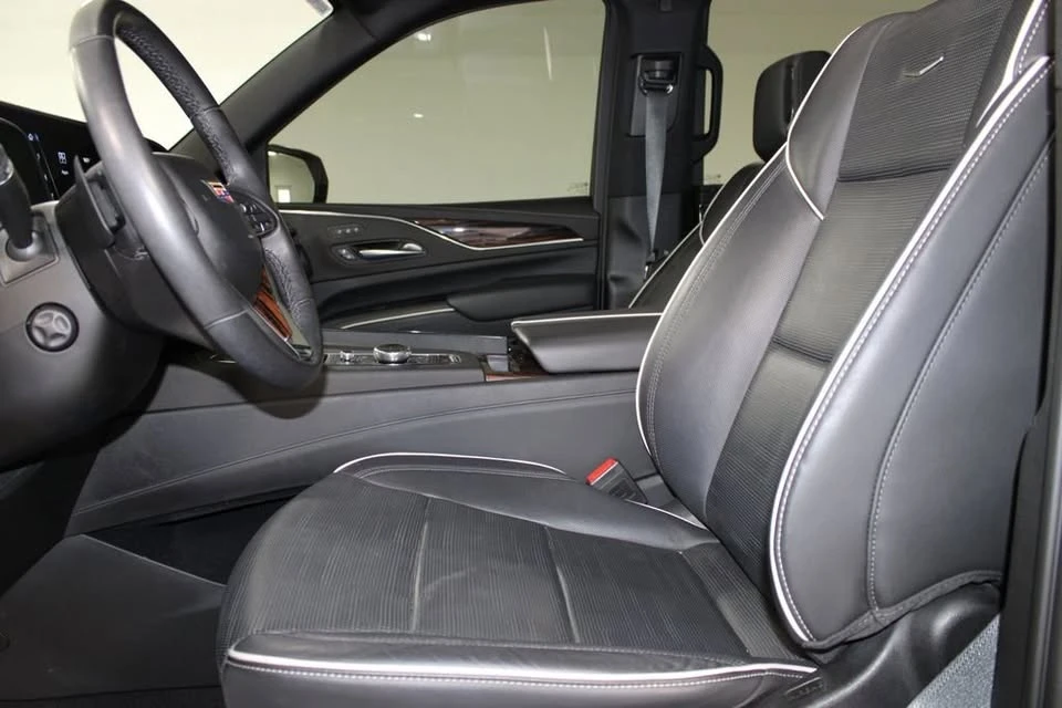 2023 Cadillac Escalade 5th Gen - Image 7 of 13