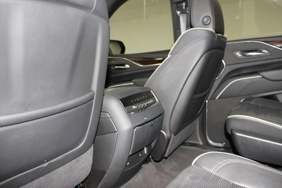 2023 Cadillac Escalade 5th Gen - Image 11 of 13