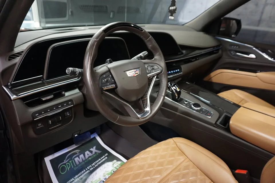 2023 Cadillac Escalade 5th Gen - Image 12 of 19